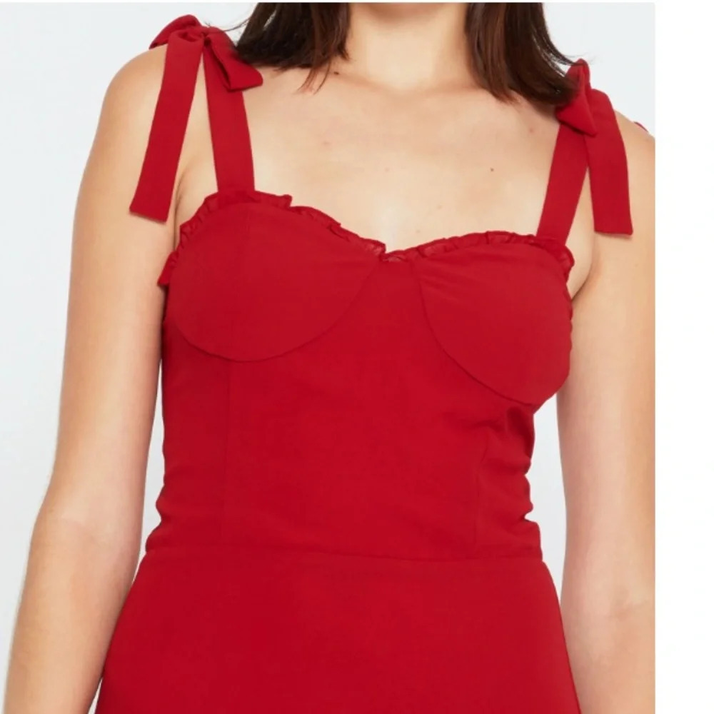 Alice + Olivia O.P.T. Corset Smocked Ruffle Red Midi Dress Medium New Cocktail - Picture 4 of 14